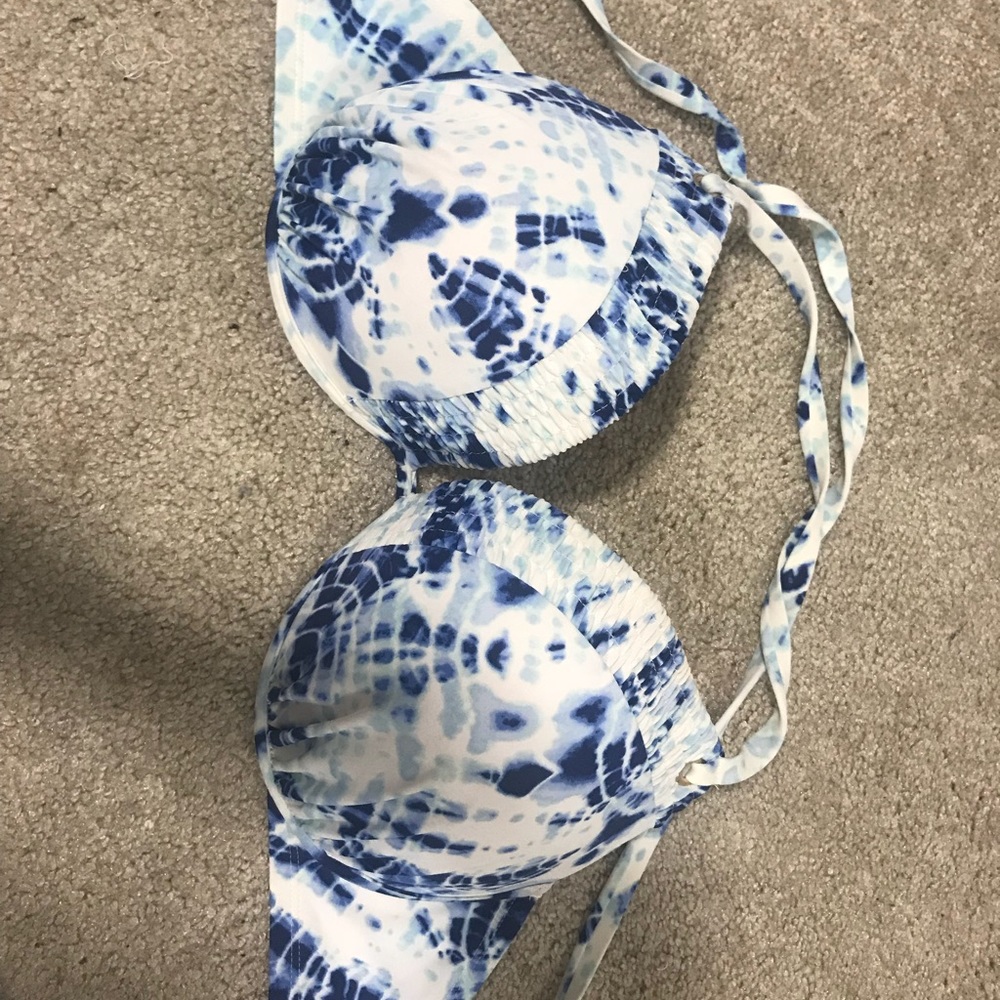 Blue tie dye bikini top.